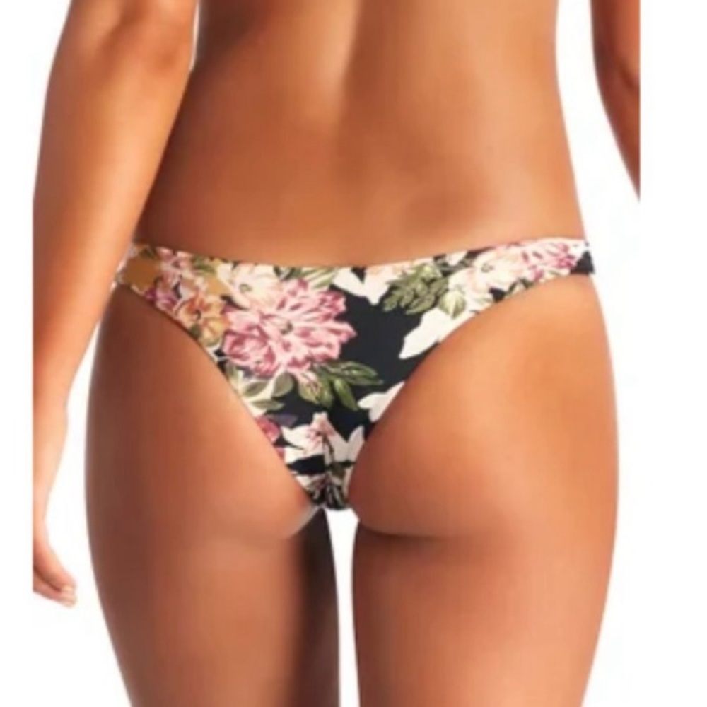 VITAMIN A NWT CAPRI CAP SLEEVE BIKINI TOP AND ROSIE CHEEKY SWIMSUIT BLACK PINK L - Picture 3 of 16